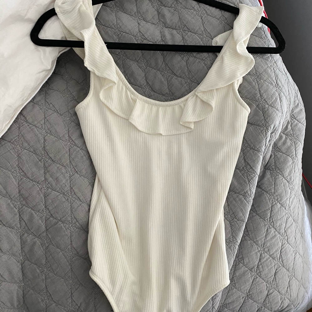 Scallop White Bodysuit